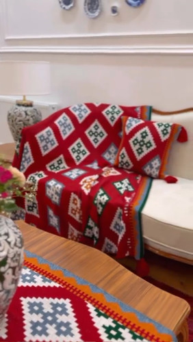 شال مبل طرح گلیم نخ ترک